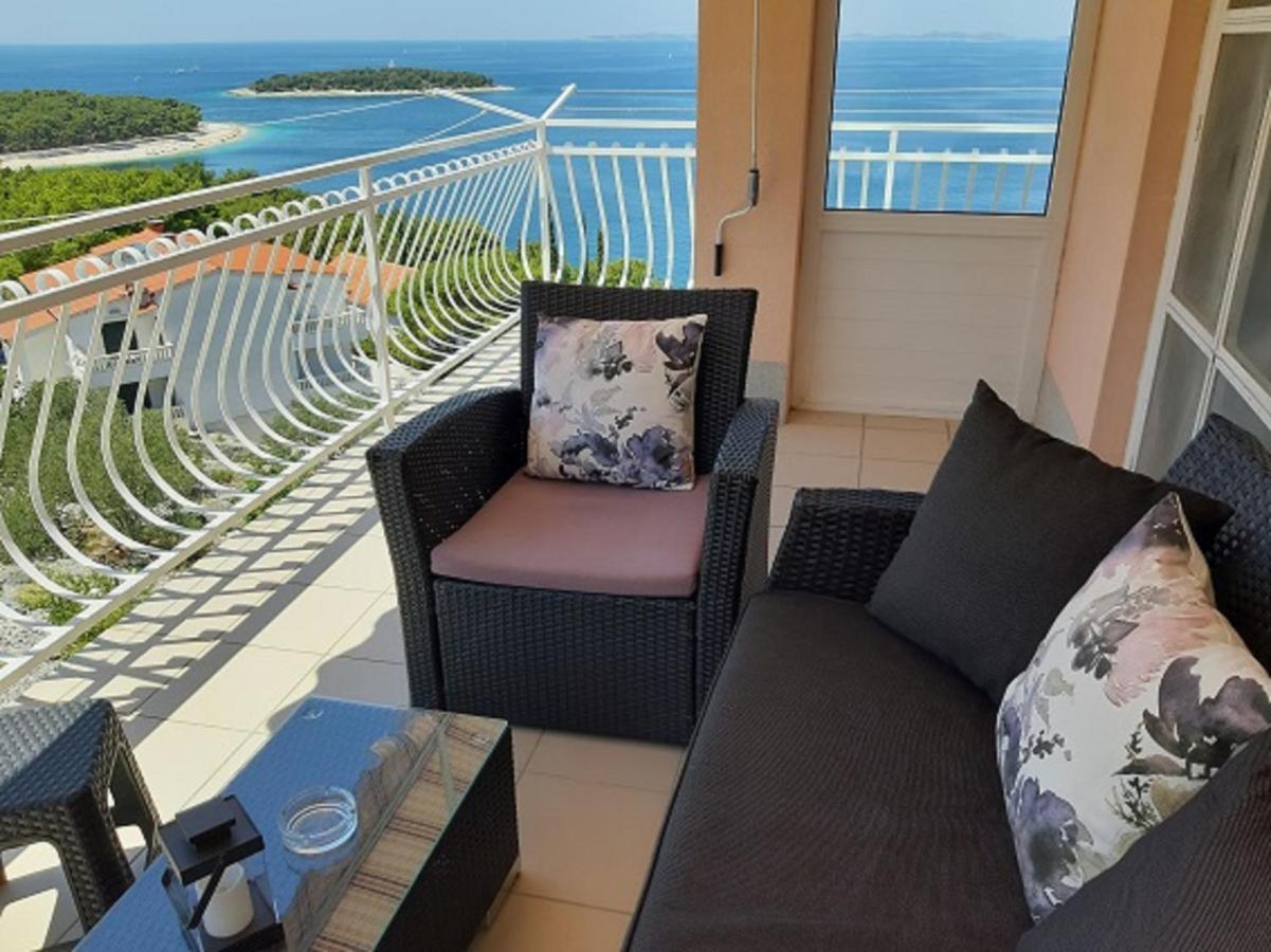Apartmani Vesna Milisa Примоштен Екстер'єр фото